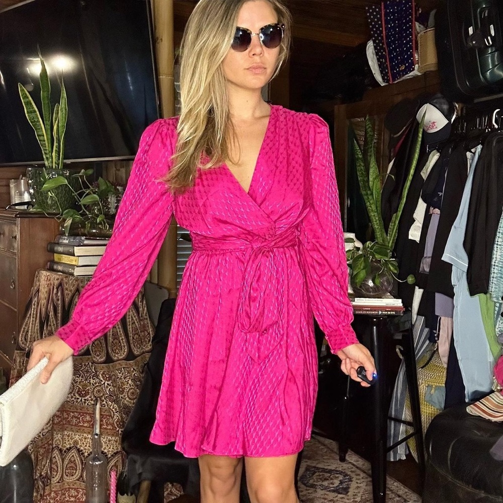 Express Pink Jacquard Print Dress